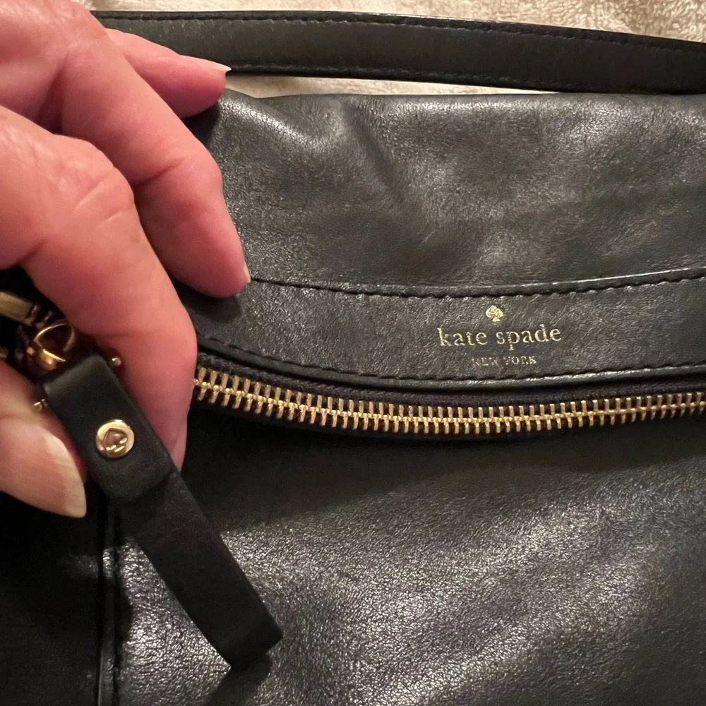 Kate Spade 100% Black Cowhide Leather Crossbody, good condition - Picture 5 of 13
